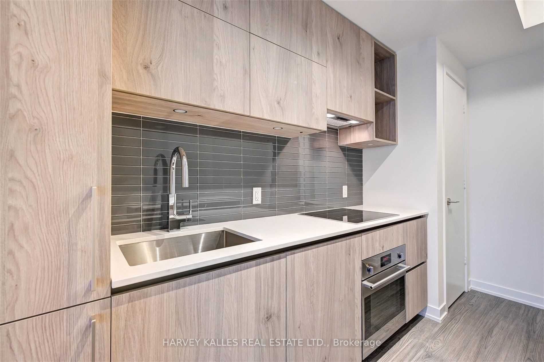 1 Yorkville Avenue 5006