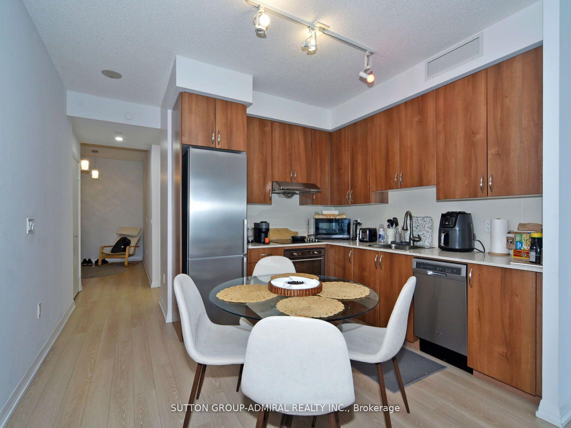 3 Bedrooms Condo at 55 Ann O’reilly, Toronto For sale