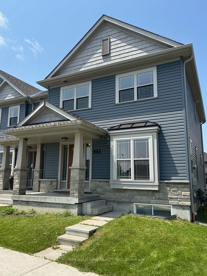 845 Broadway