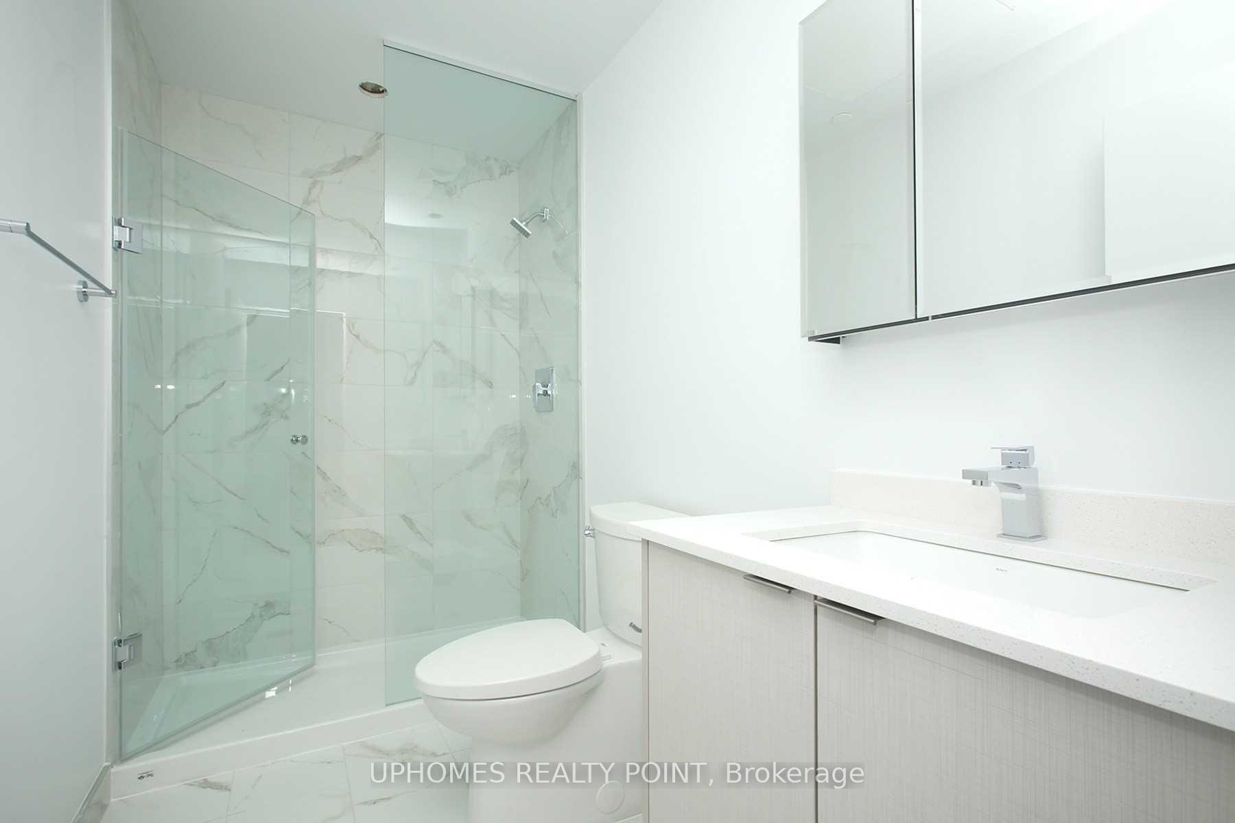 2 Bedrooms Condo at 1926 lakeshore, Toronto For sale