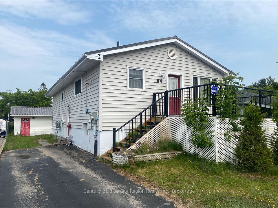 84 Gladstone