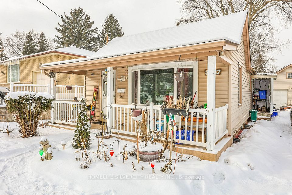 5537 Montrose Road, Niagara Falls, ON L2H 1K9