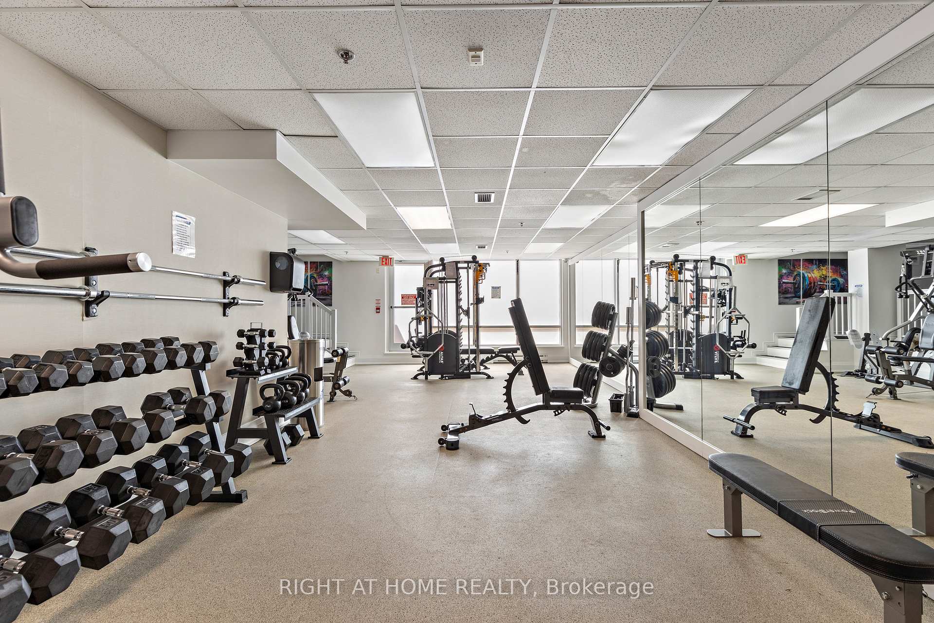 3 Bedrooms Condo at 205 Wellesley, Toronto For sale