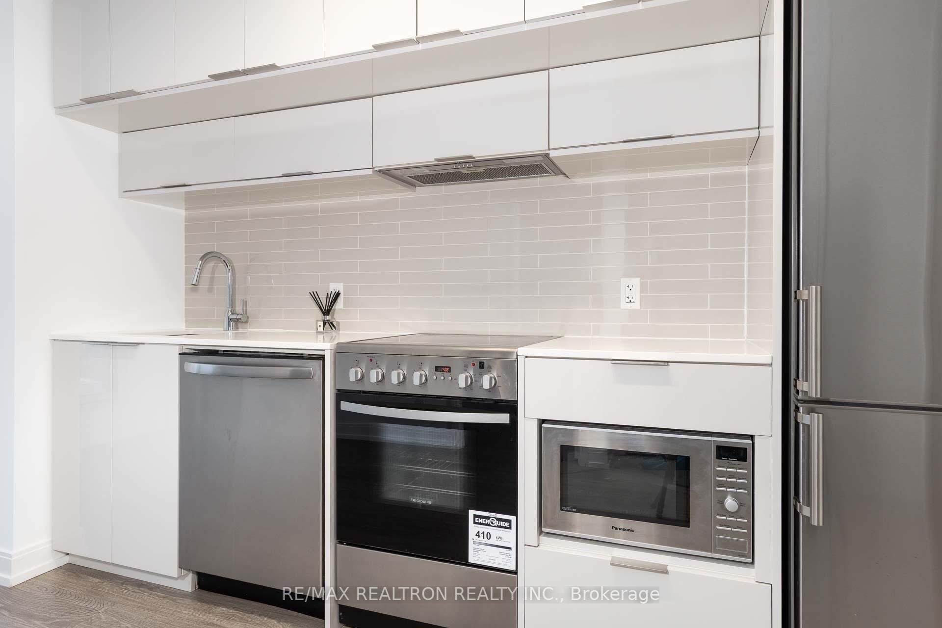 1 Bedroom Condo at 181 Dundas, Toronto For sale