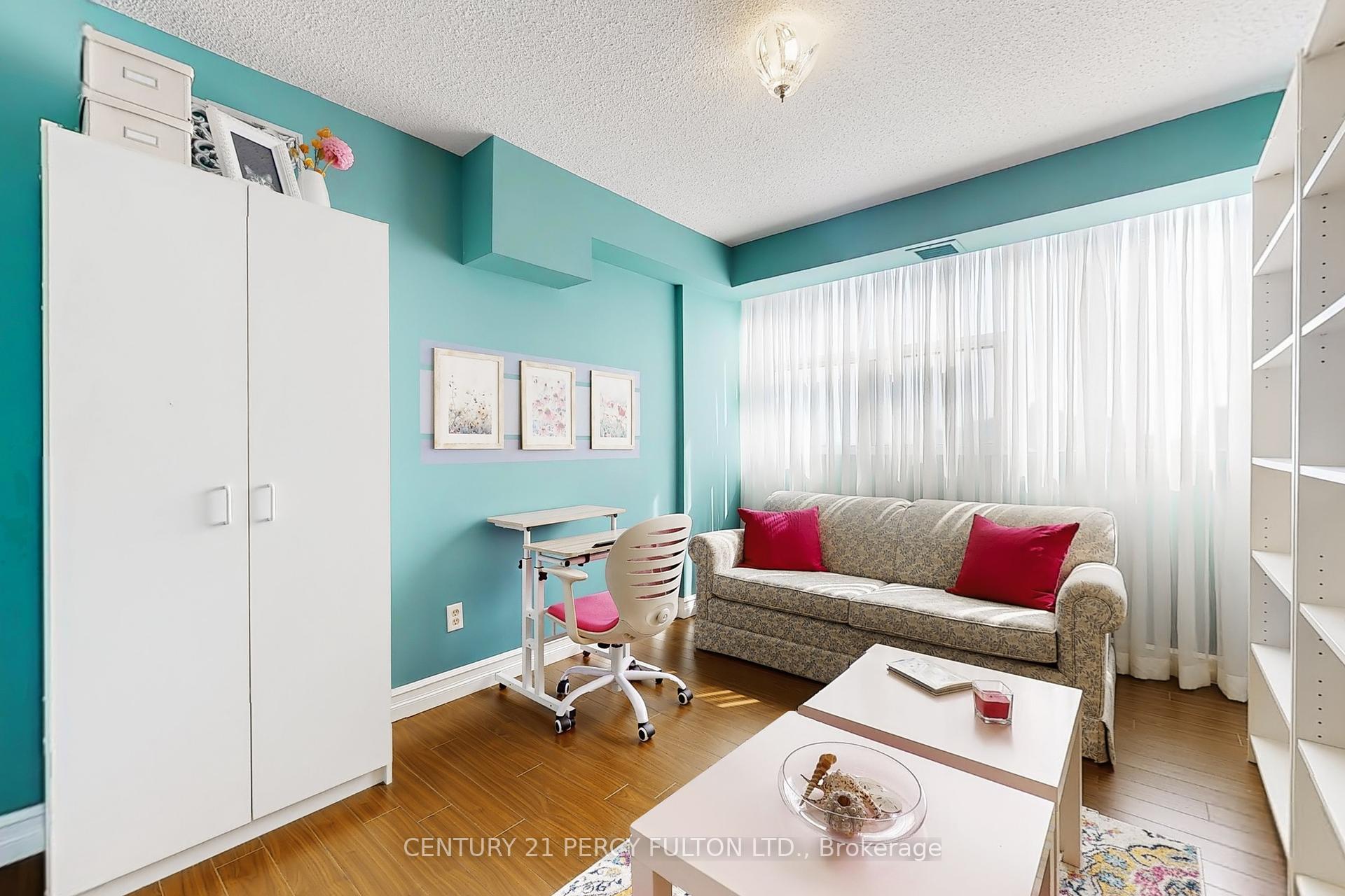 2 Bedrooms Condo at 40 Bay Mills, Toronto For sale
