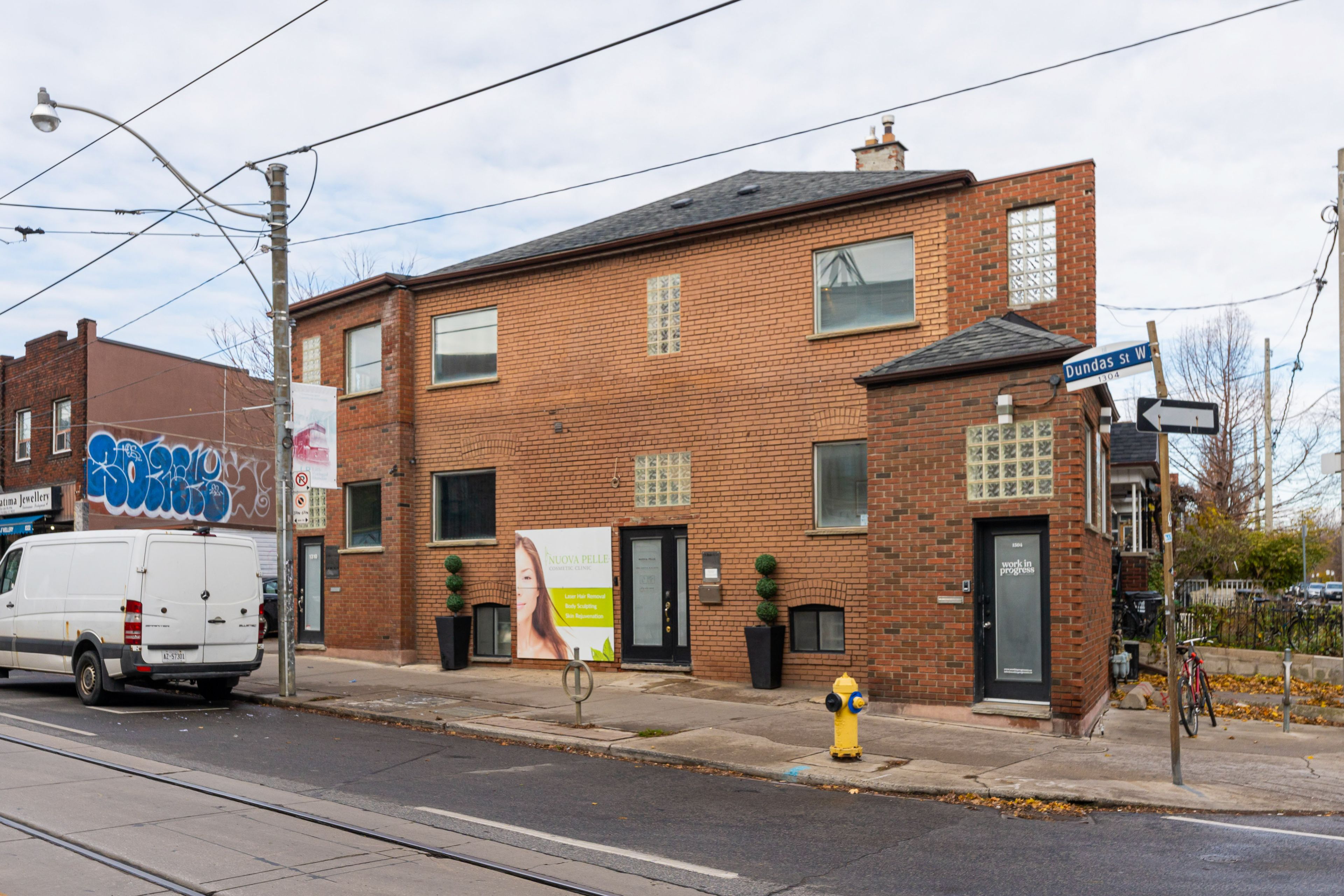 1310 Dundas Street Unit# Main Floor Toronto C01 Ontario M6J 1Y1