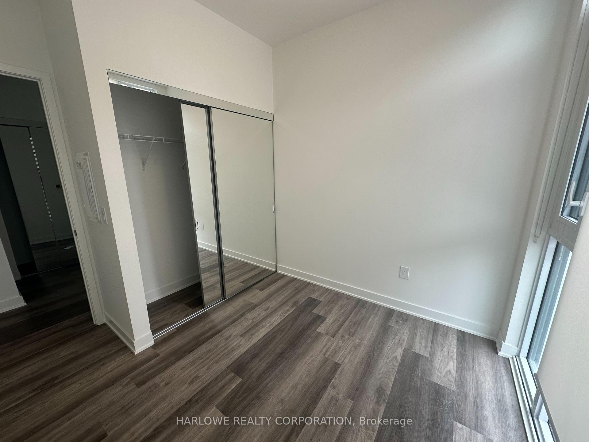 5 Bedrooms Condo at 60 Princess,  Toronto For sale
