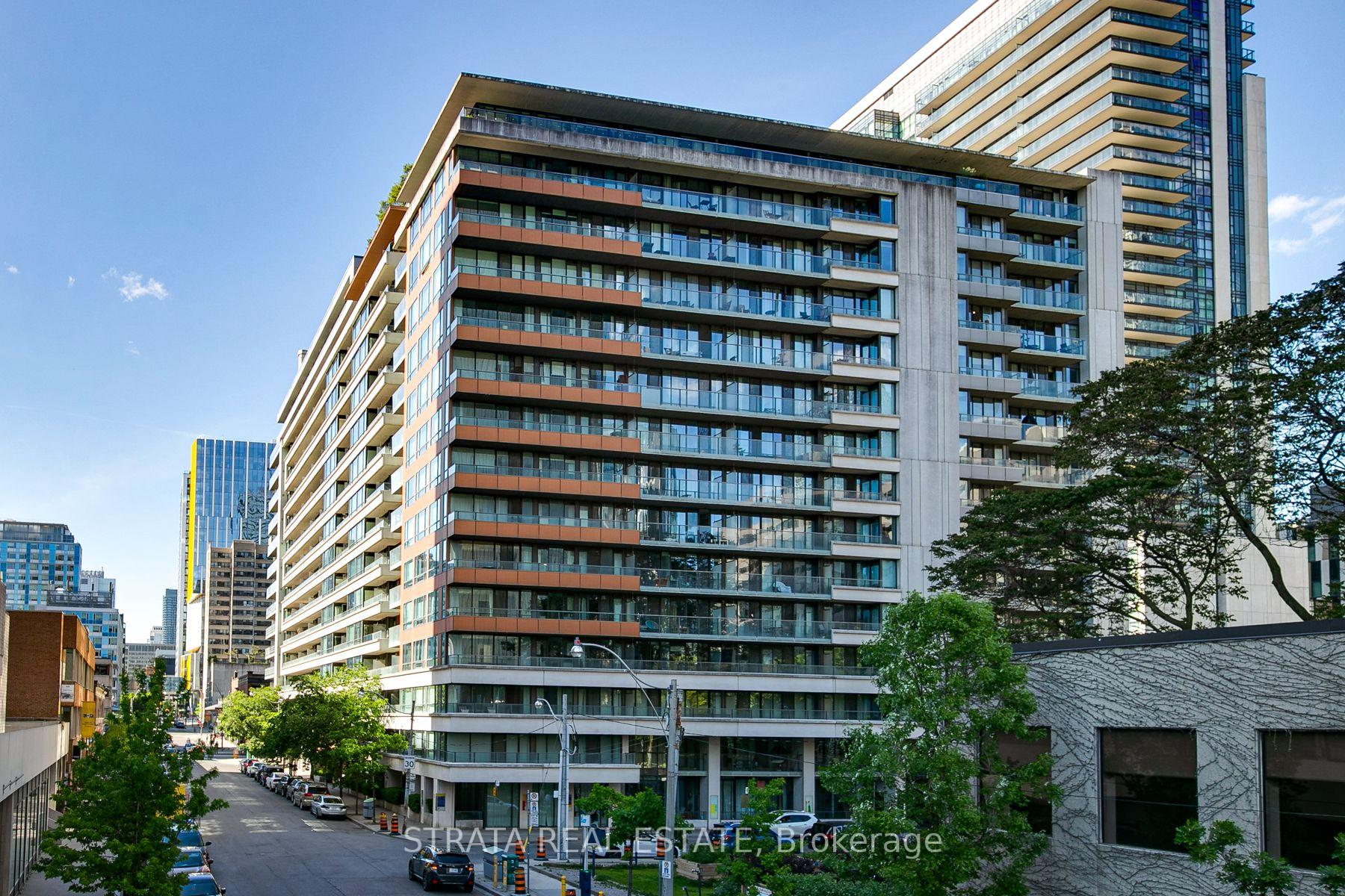 1 Bedroom Condo at 111 Elizabeth, Toronto For sale