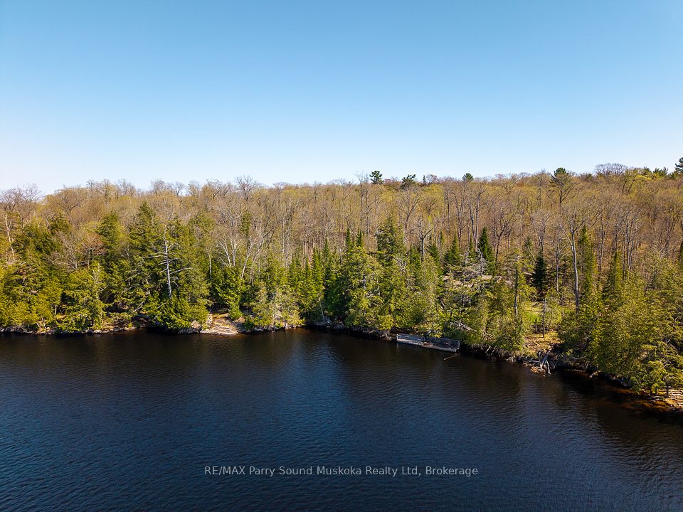 23 Dancy Lane, McKellar, ON P2A 0B5