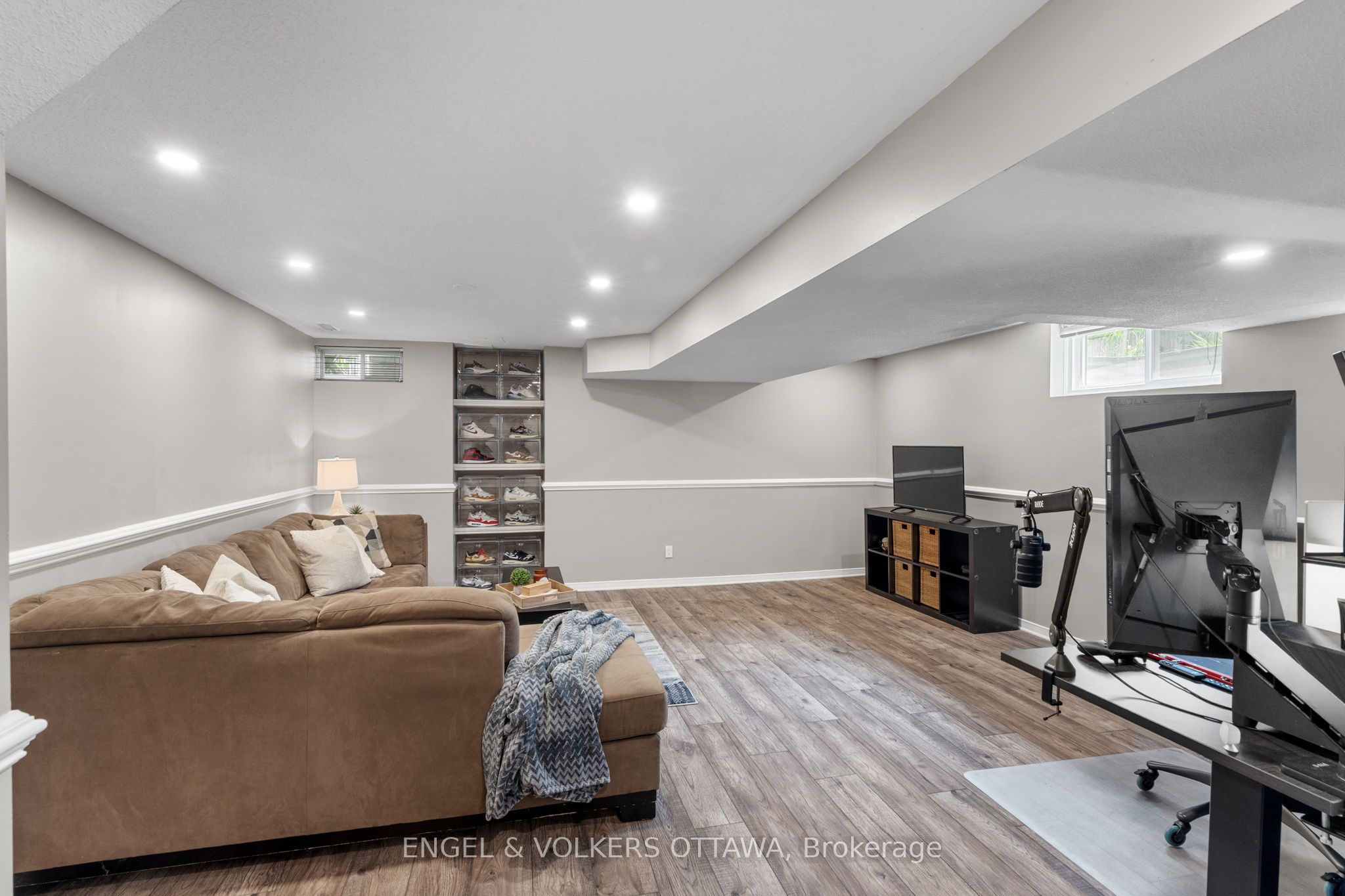 92 Markland Crescent