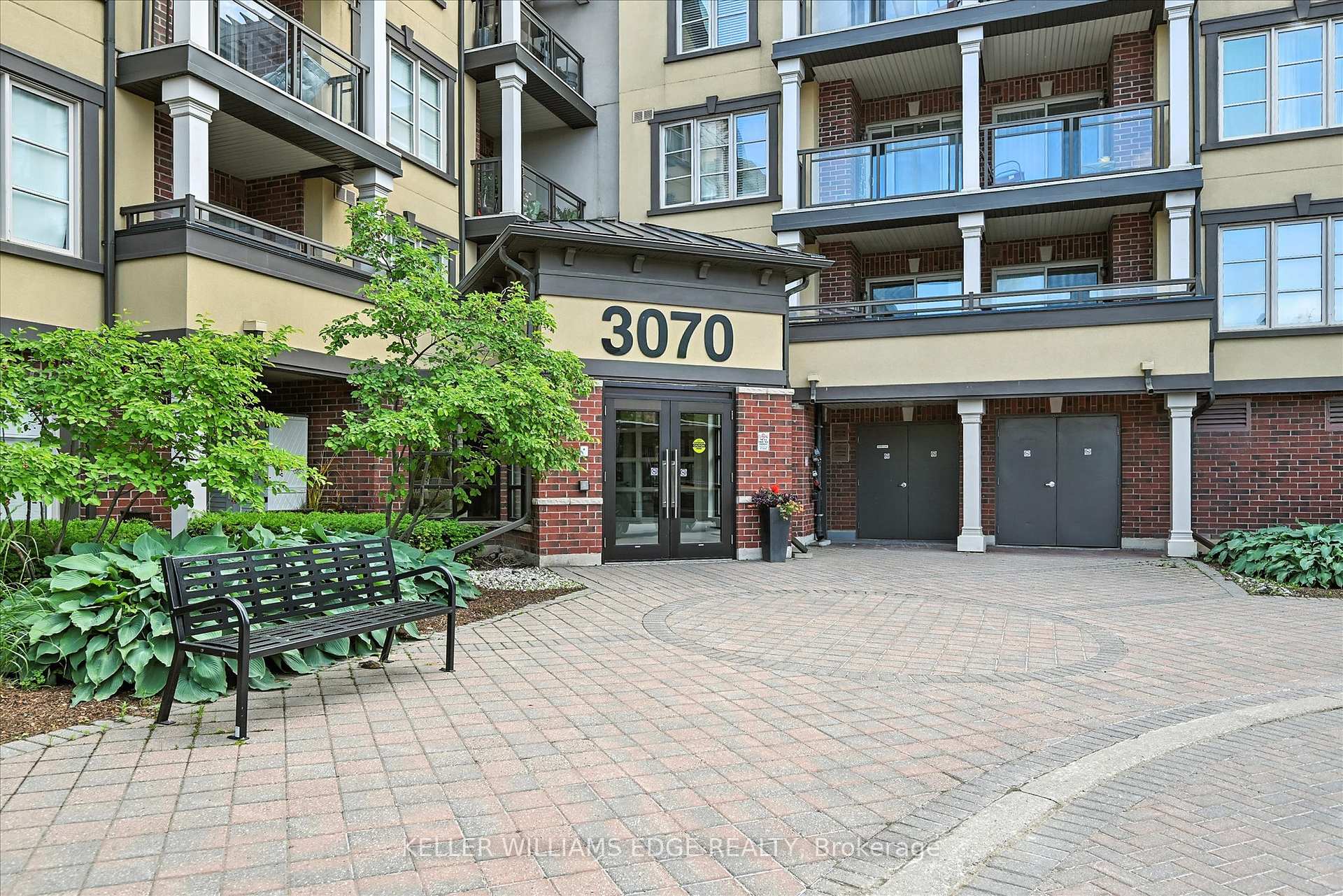 1 Bedroom Condo at 3070 Rotary, Burlington For sale