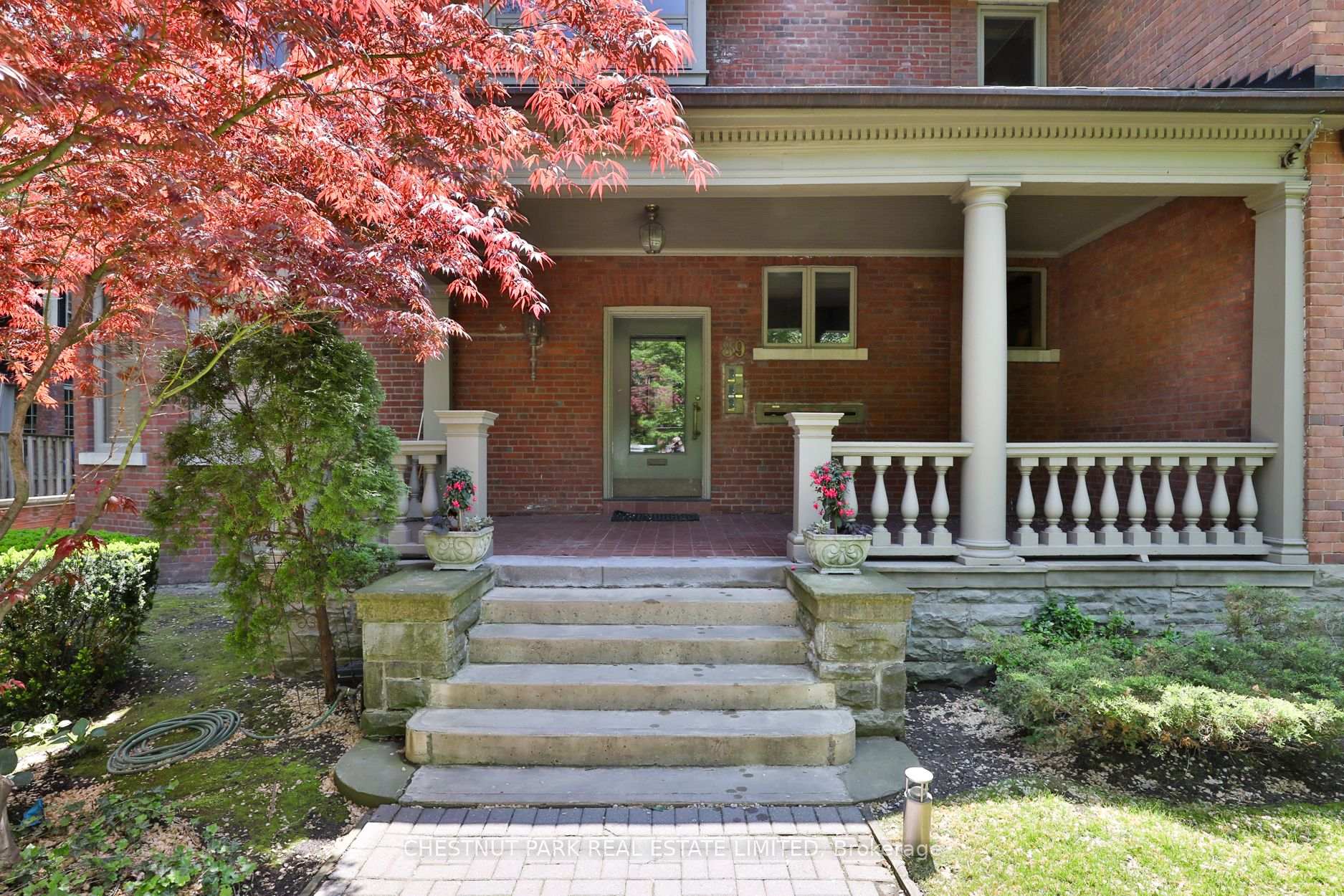 2 Bedrooms Condo at 89 Elm, Toronto For sale