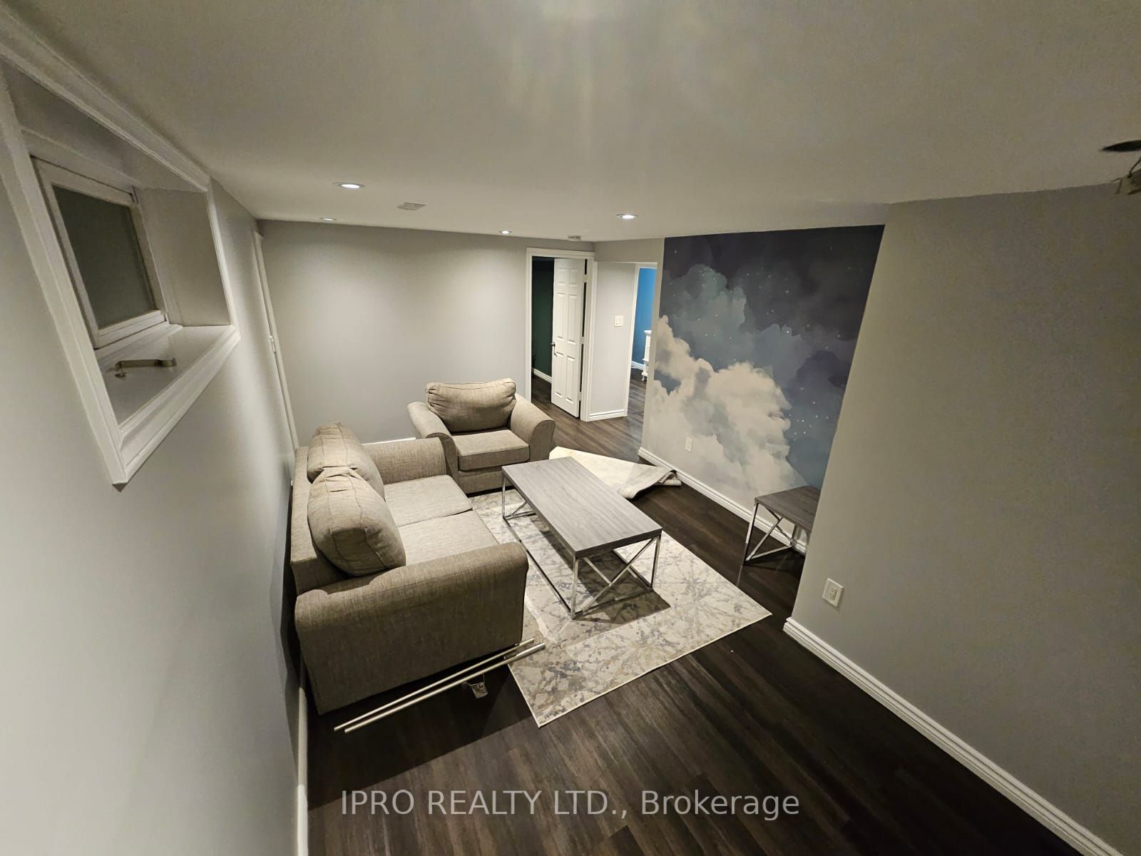 2435 Callum Avenue, #Lower
