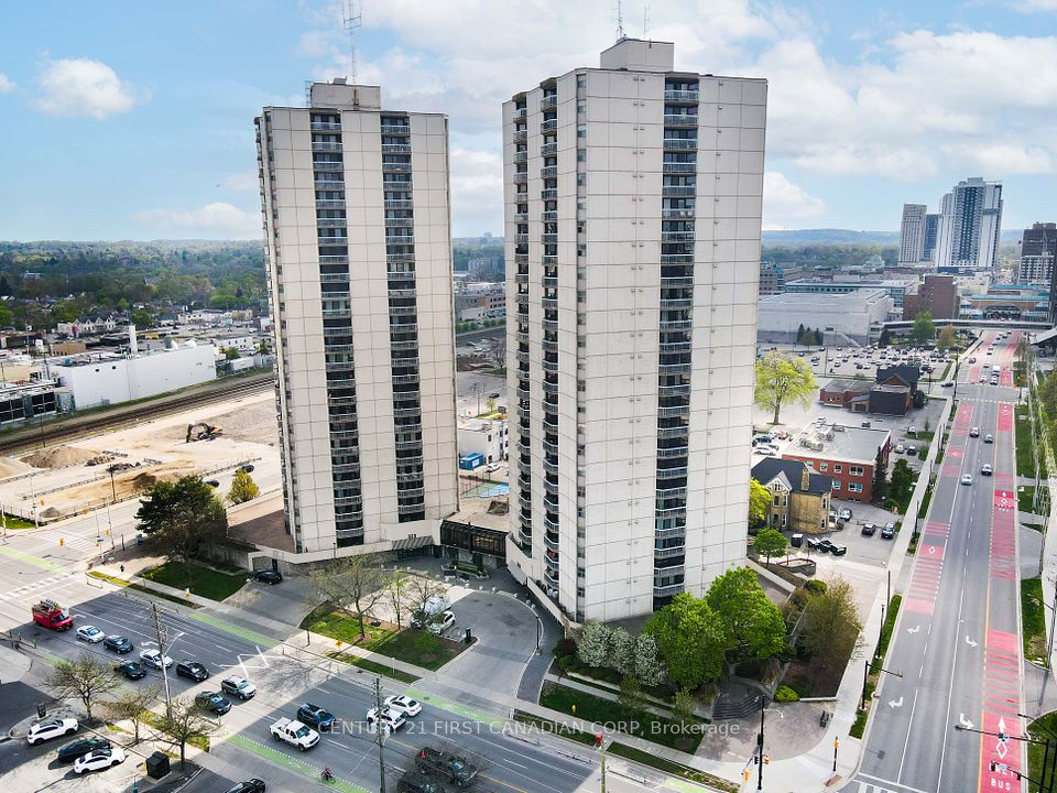 363 Colborne