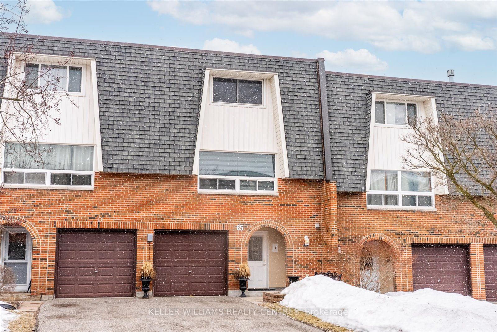 85 Deacon Lane, #85