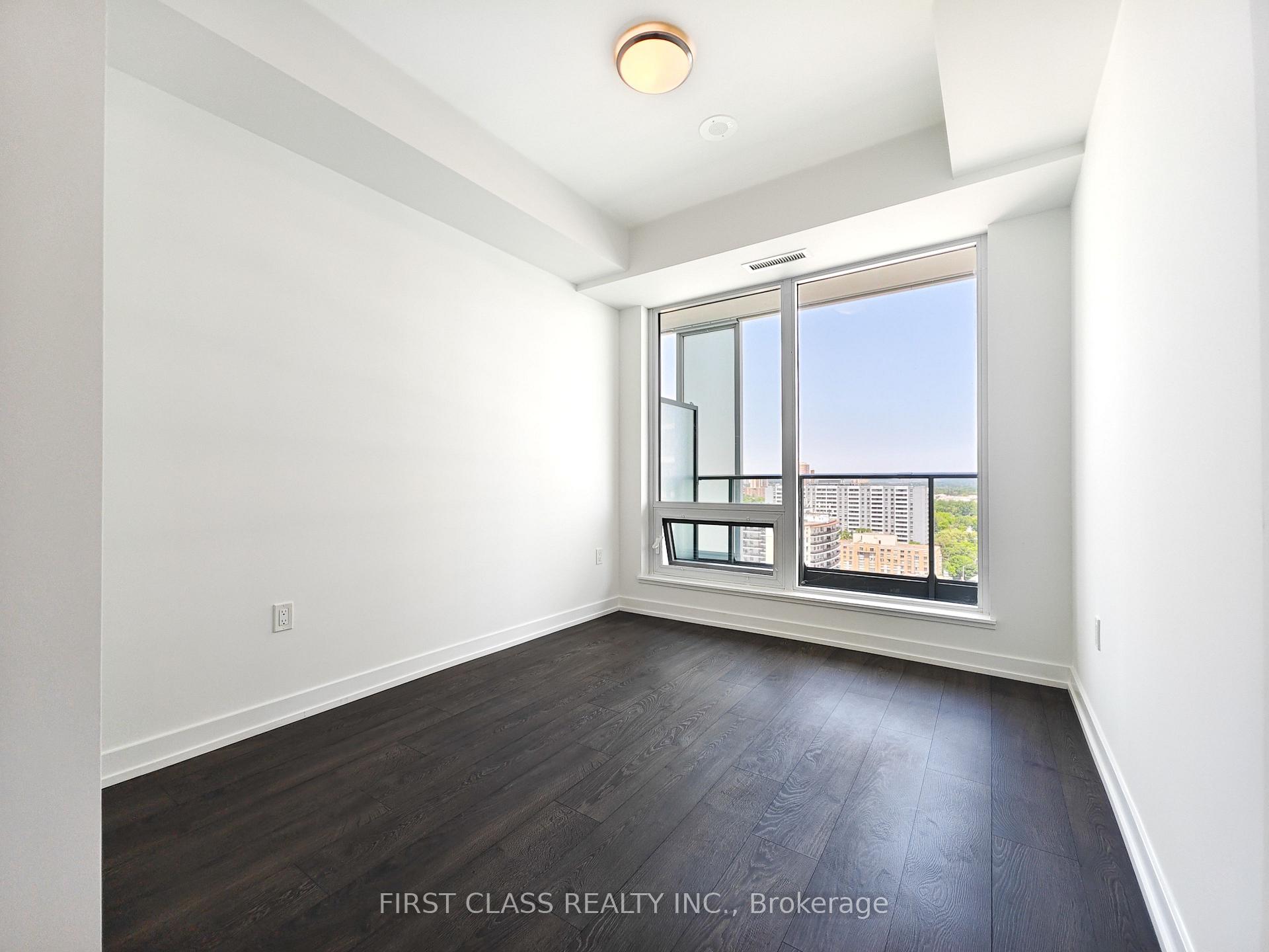 2 Bedrooms Condo at 8 Olympic Garden, Toronto For sale