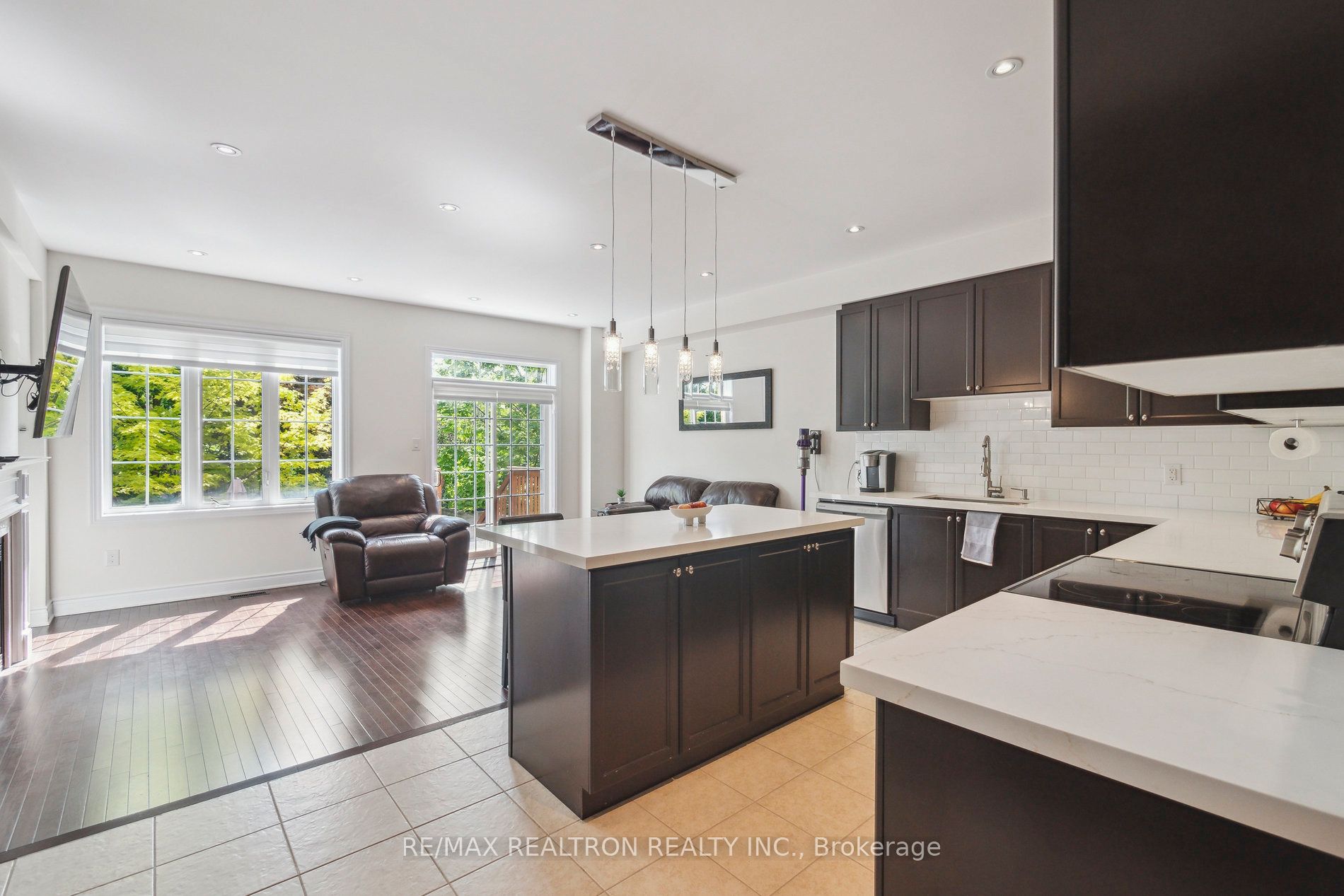 8777 Dufferin Street, #45
