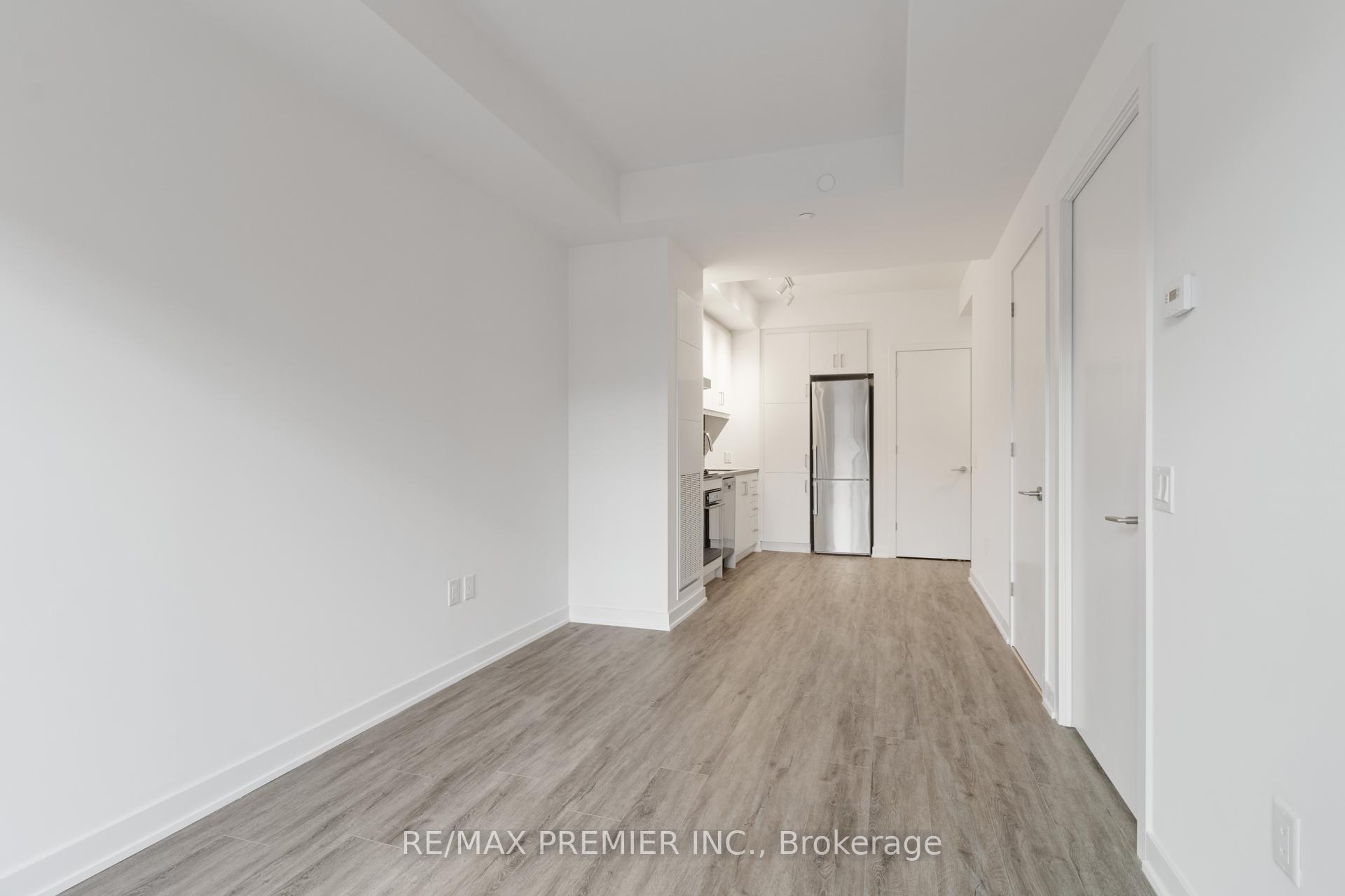 1 Bedroom Condo at 9 Tecumseth, Toronto For sale