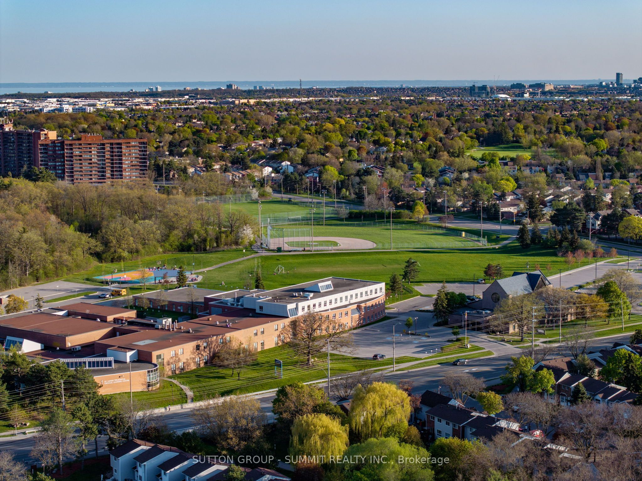 2155 Burnhamthorpe Road W, #1208