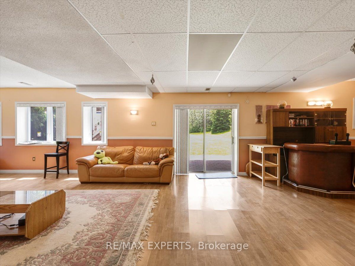 9 Cynthia Crescent