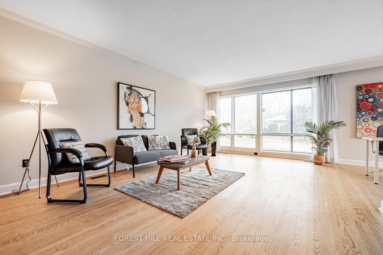 3 Blithfield Avenue, Toronto, ON M2K 1X9