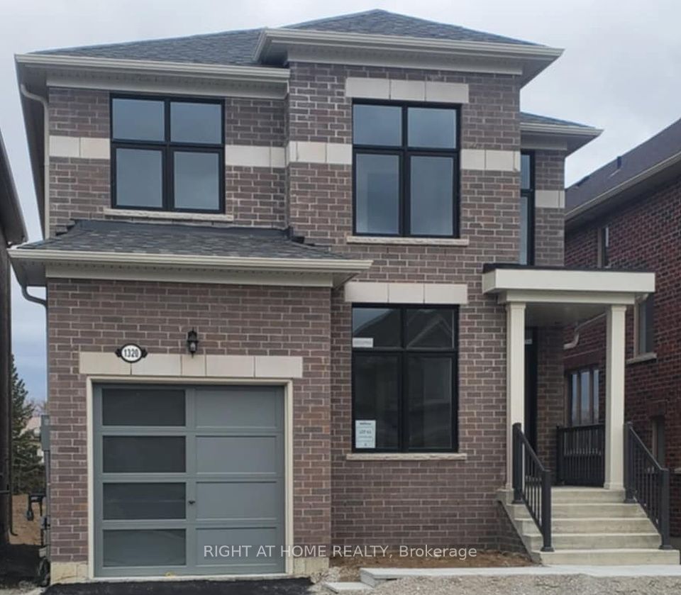 1320 Davis