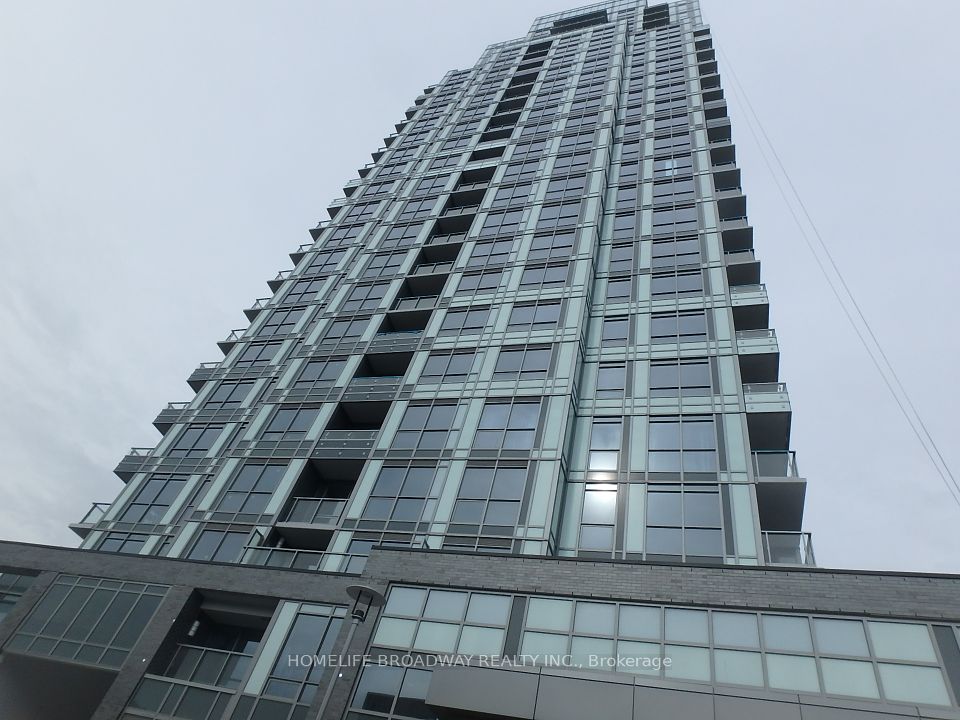 18 Graydon Hall