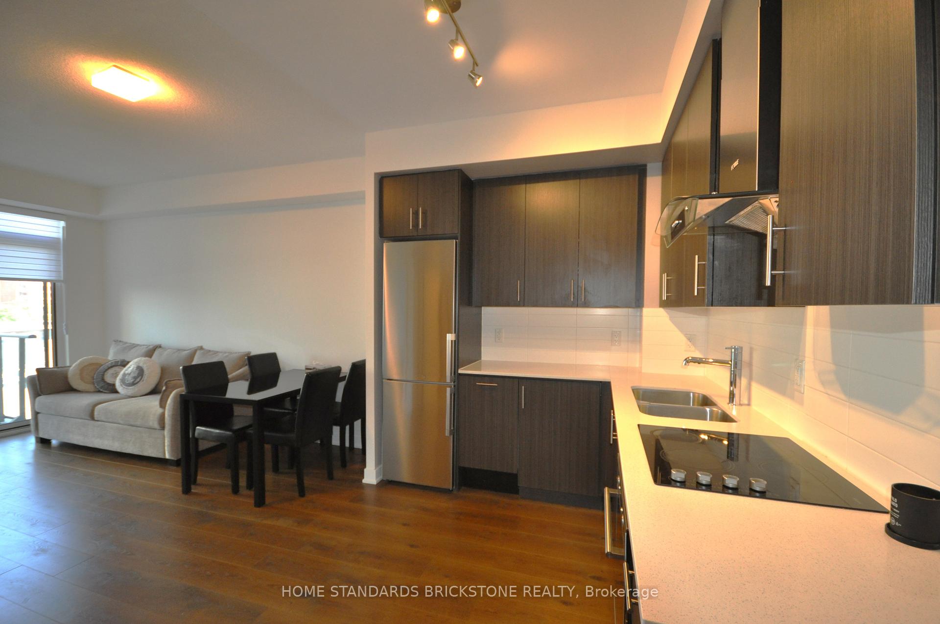 2 Bedrooms Condo at 195 Bonis, Toronto For sale
