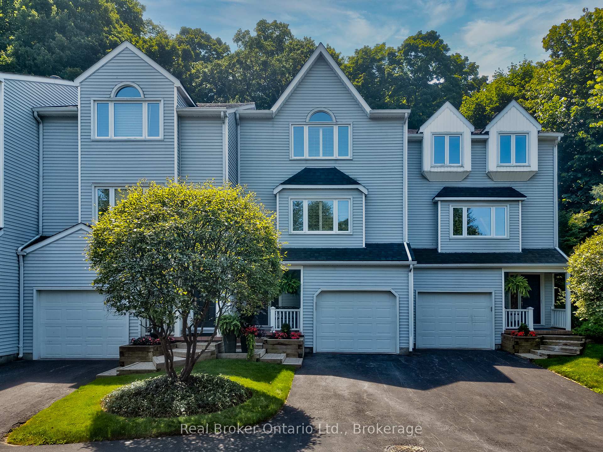 #8 - 177 Main Street, Grimsby, ON L3M 1S1 #8