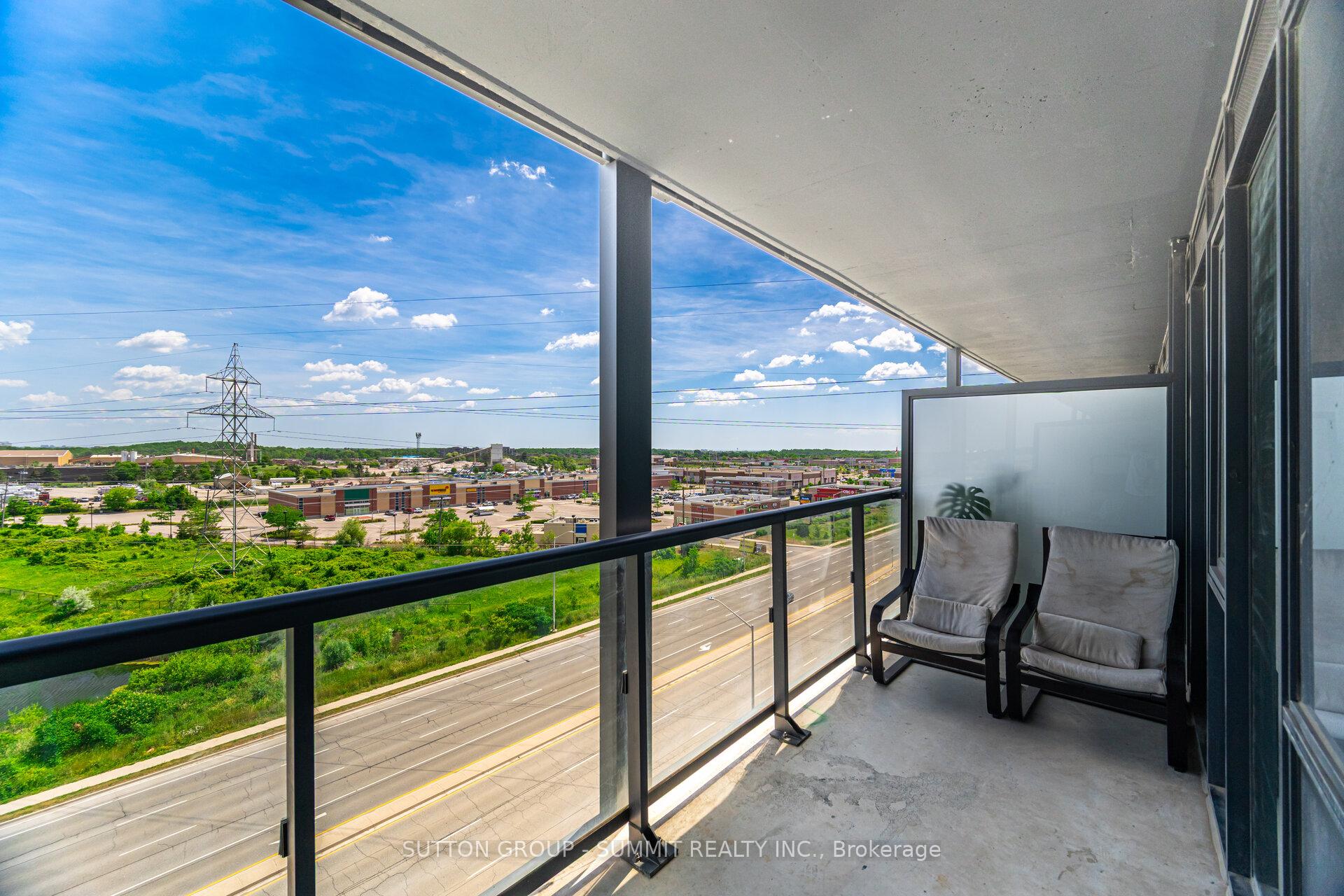 2 Bedrooms Condo at 3200 DAKOTA COMMON, Burlington For sale