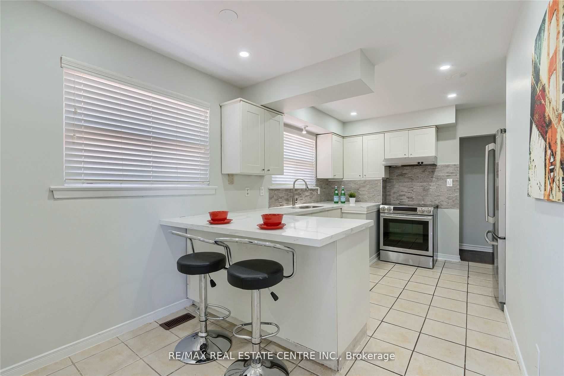 11 Garfield Crescent, #Upper