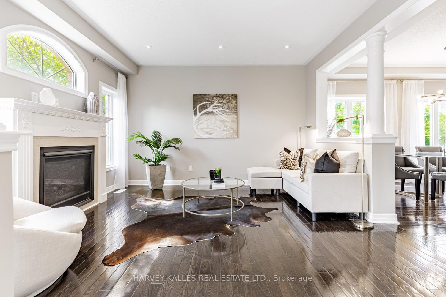27 Rock Elm Court