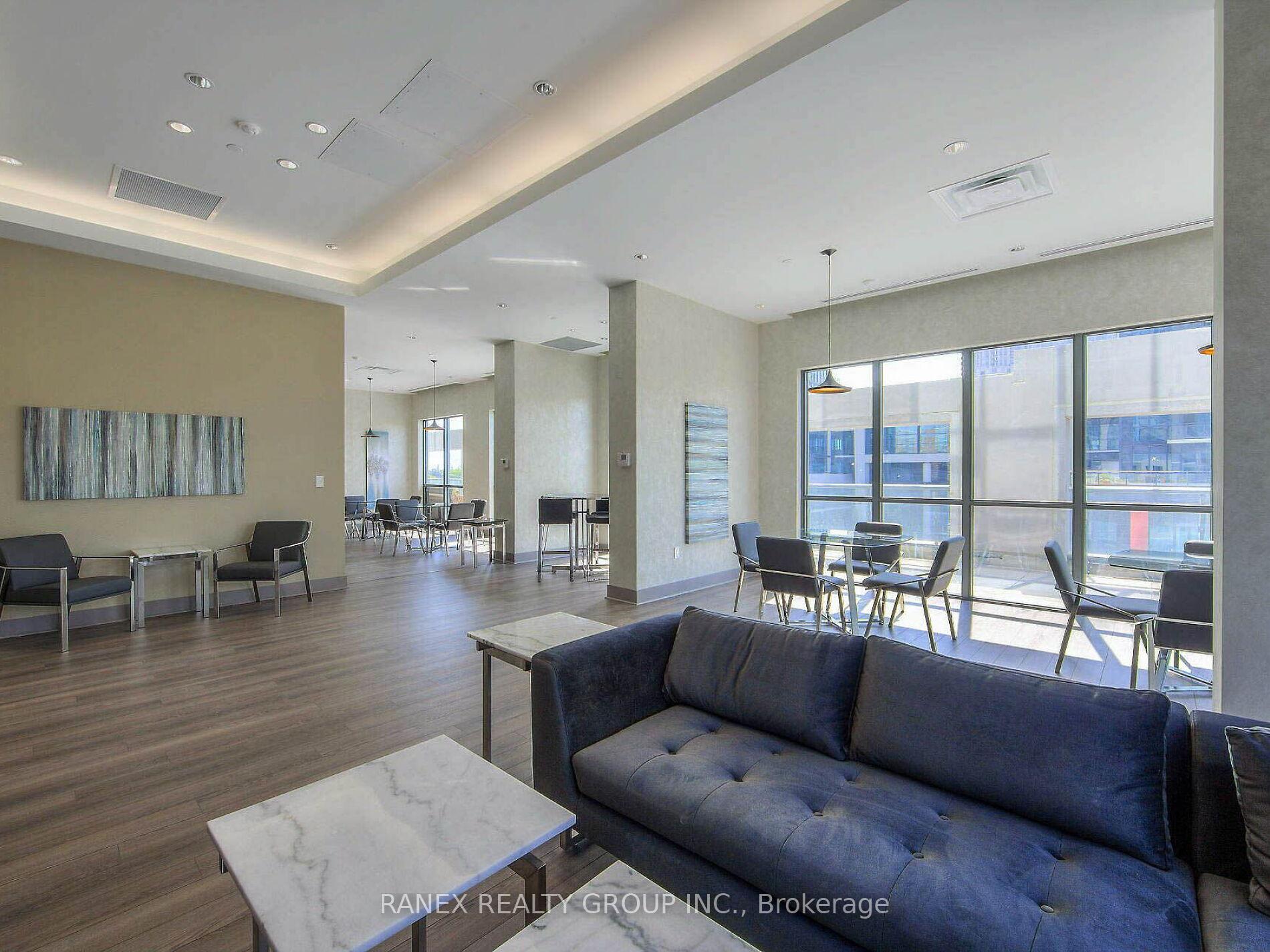 2 Bedrooms Condo at 5025 Four Springs, Mississauga For sale