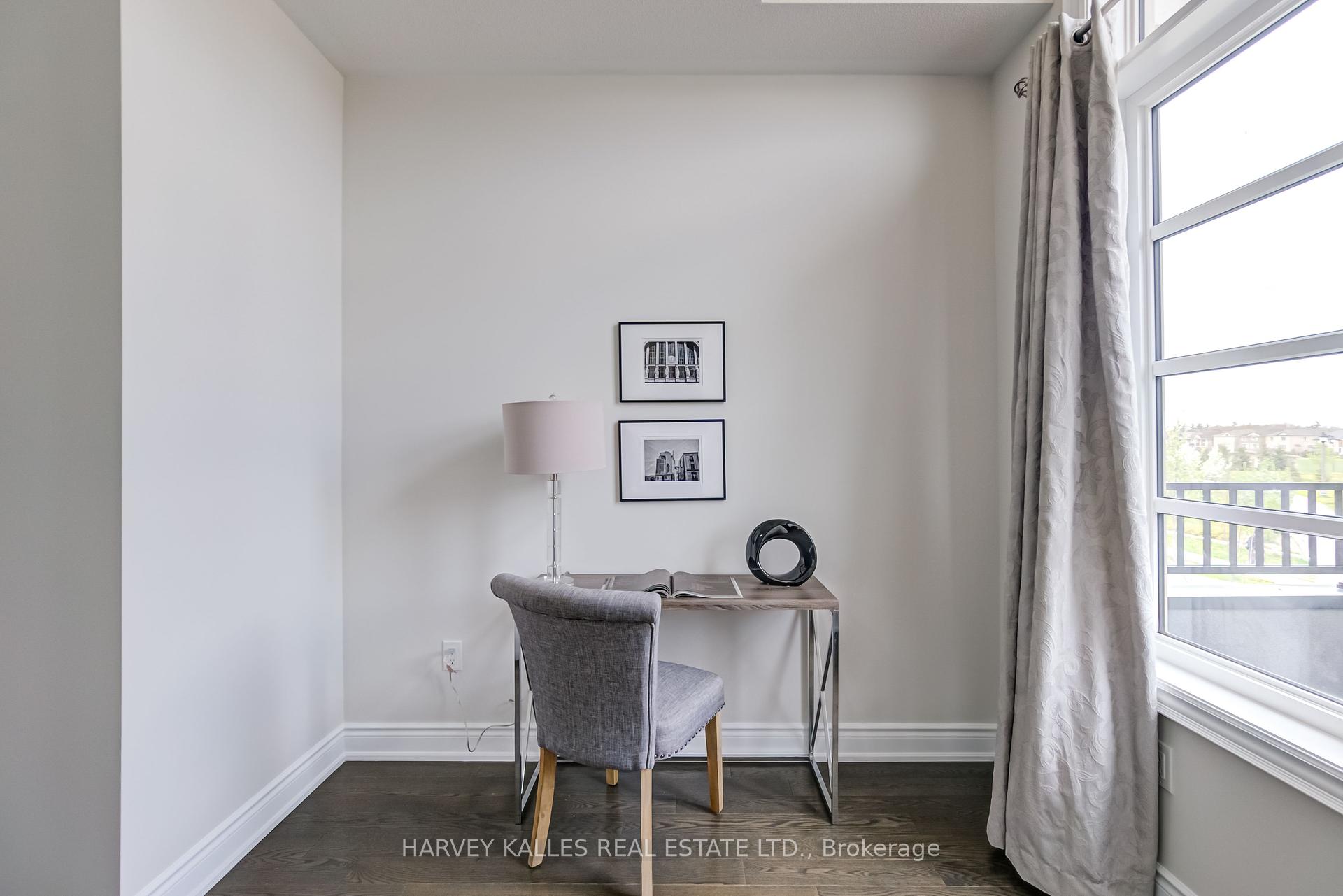 3096 Post Road