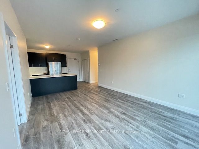 #405 - 1 Redfern Avenue, Hamilton, ON L9C 0E6