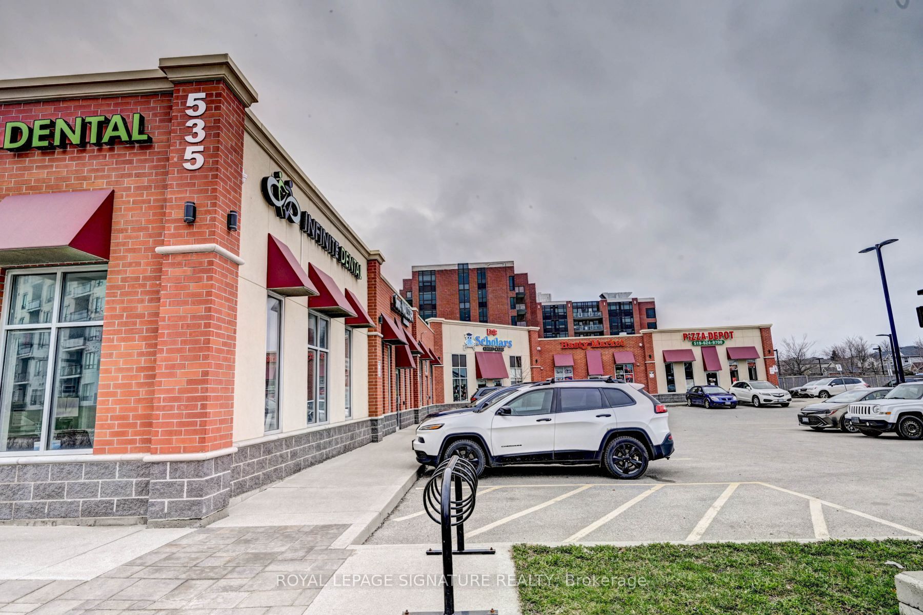 635 Saginaw Parkway, #81