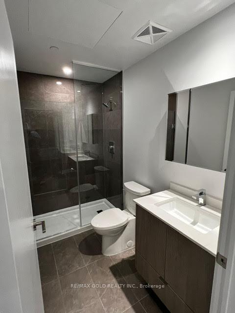 3 Bedrooms Condo at 1928 Lakeshore, Toronto For sale