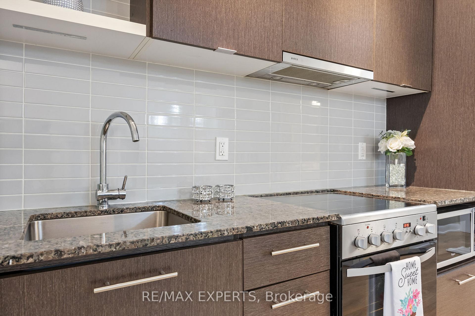 1 Bedroom Condo at 435 Richmond, Toronto For sale
