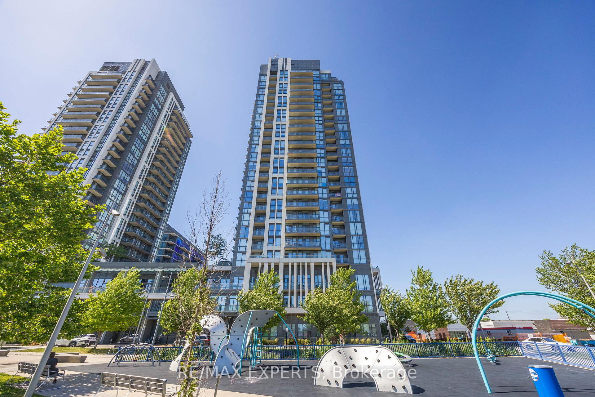 1 Bedroom Condo at 17 Zorra, Toronto For sale