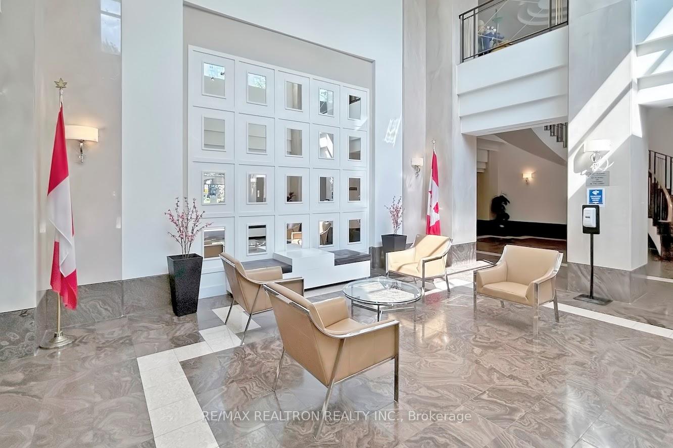 3 Bedrooms Condo at 68 Corporate, Toronto For sale