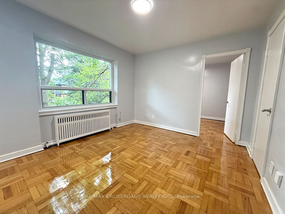 2770 Yonge