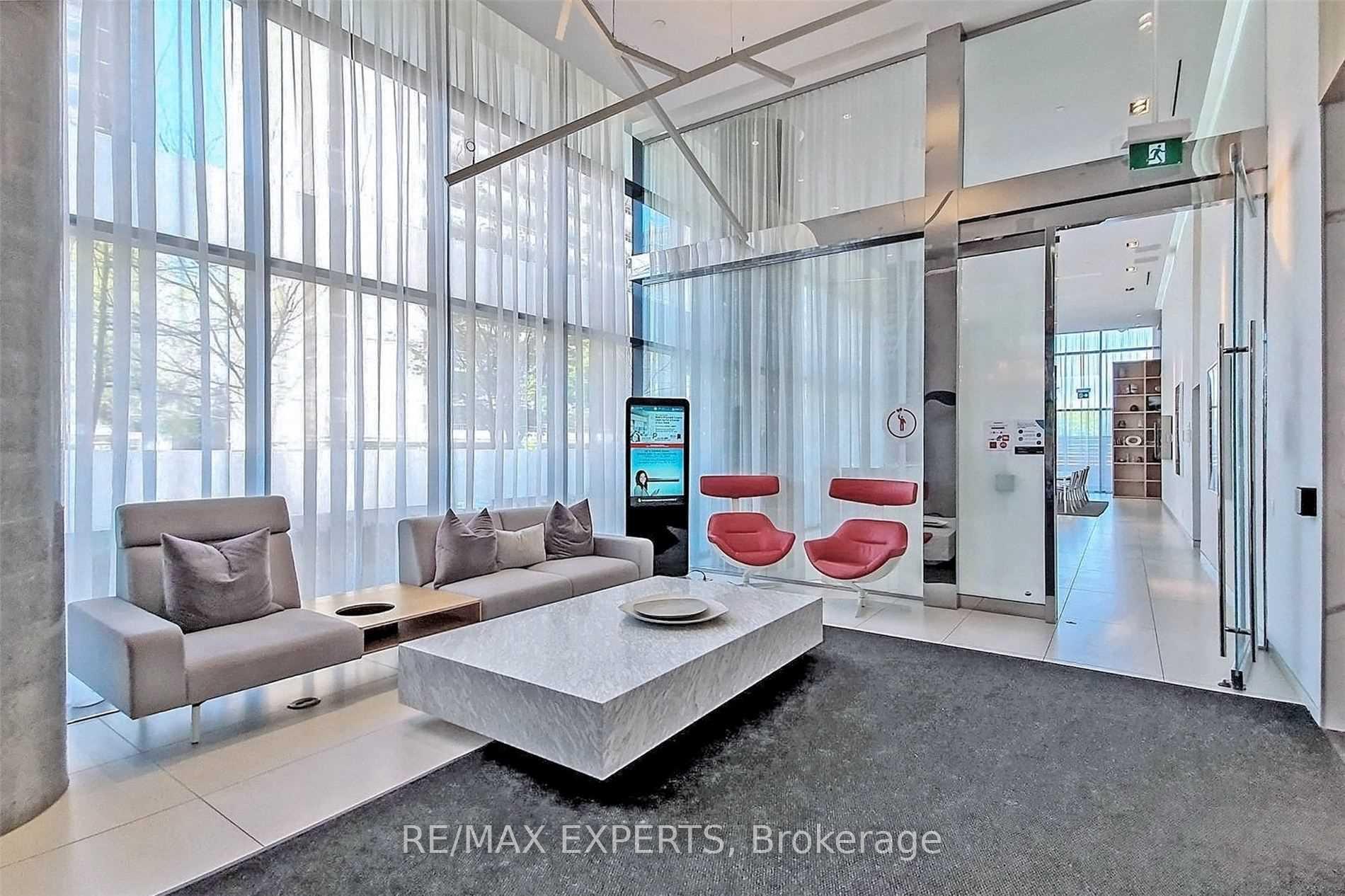 1 Bedroom Condo at 185 Roehampton, Toronto For sale