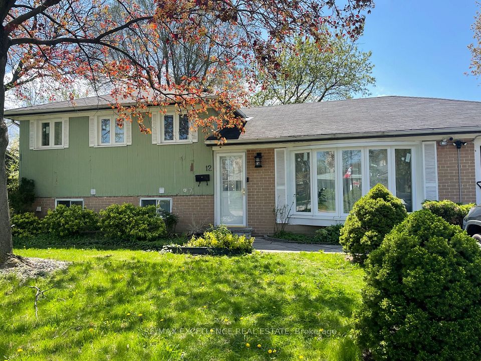 12 Vanderbrent Crescent, Toronto, ON M9R 3W8