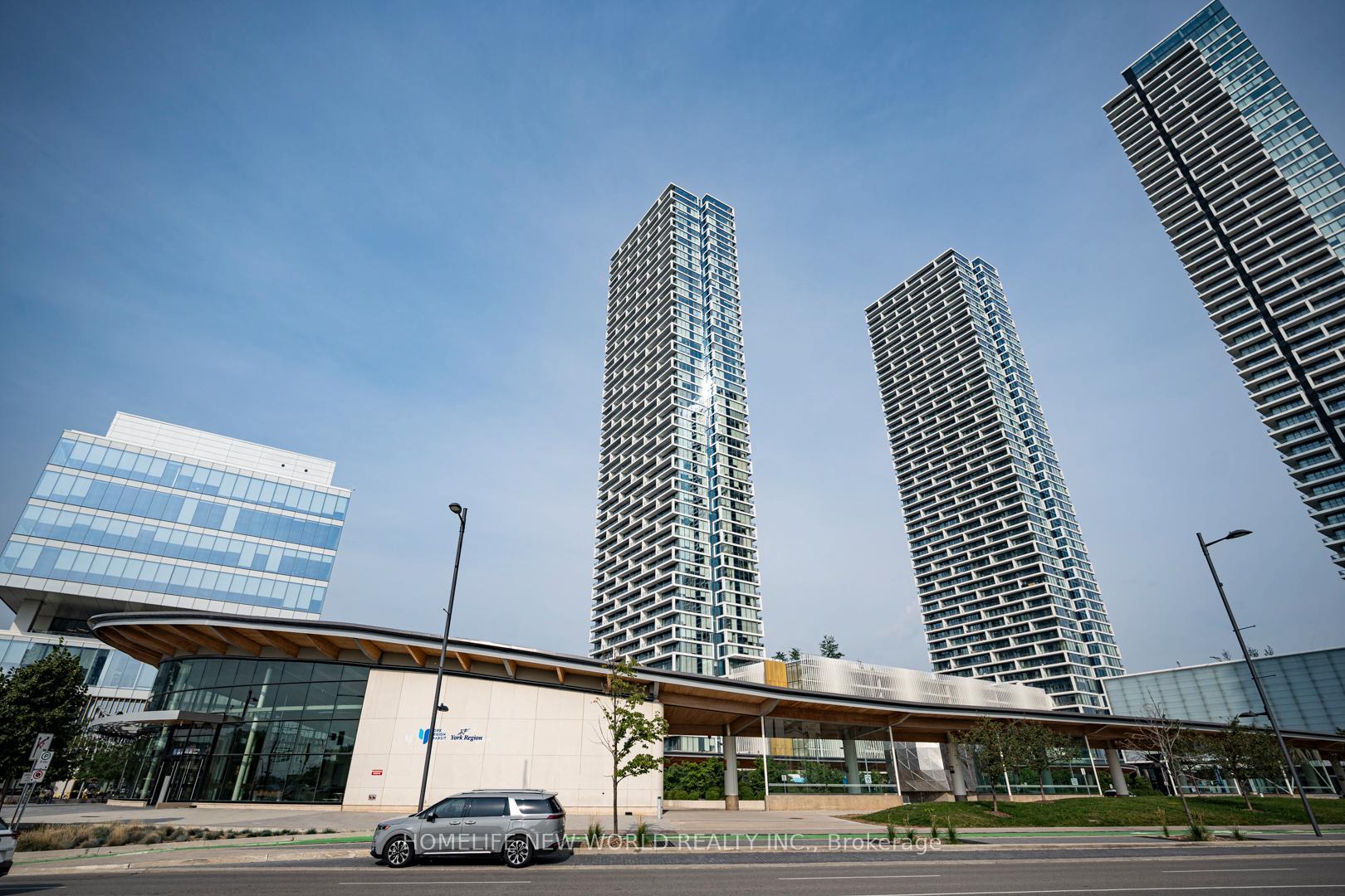 2 Bedrooms Condo at 5 Buttermill,  Vaughan For sale