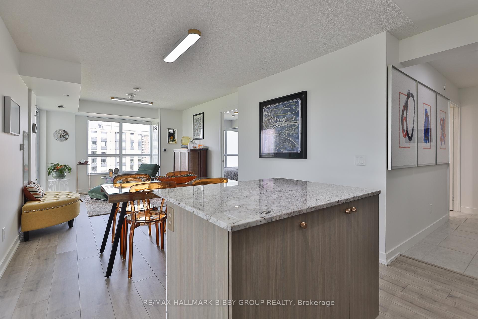 3 Bedrooms Condo at 10 Wilby, Toronto For sale