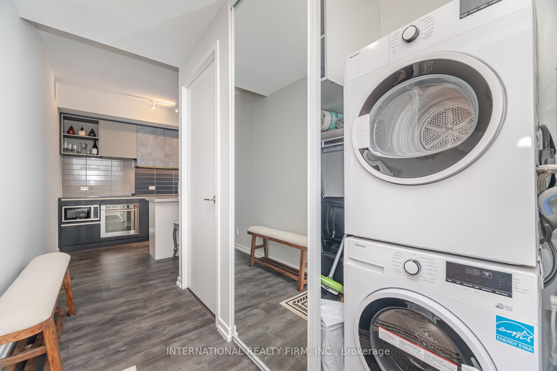 1 Bedroom Condo at 7890 Jane, Vaughan For sale