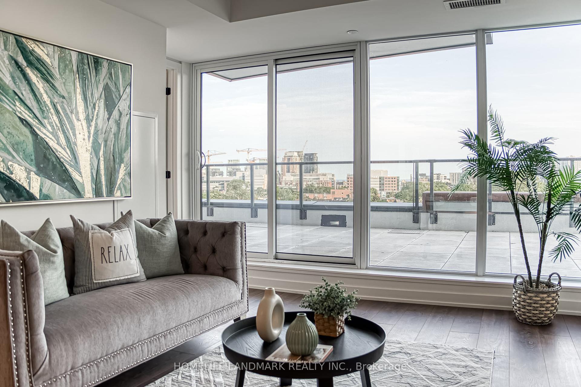 2 Bedrooms Condo at 1200 Dundas, Toronto For sale