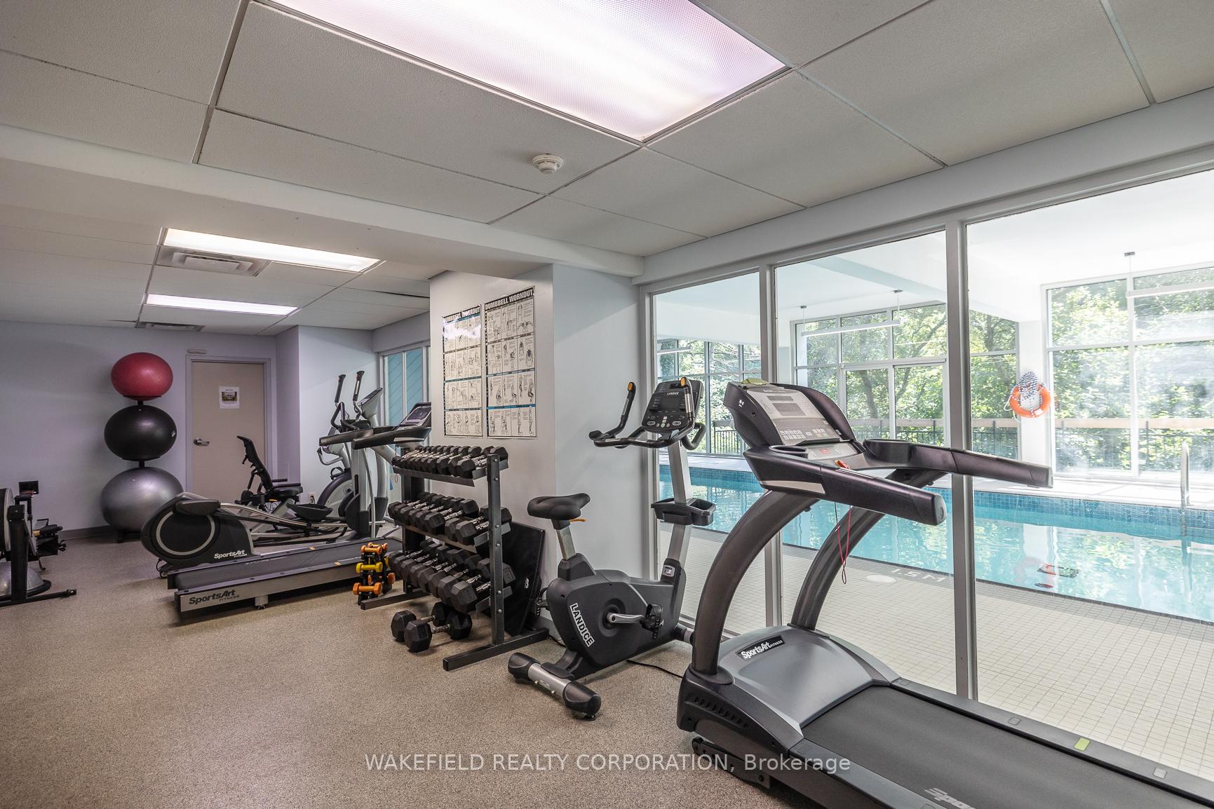 2 Bedrooms Co-op at 21 Dale,  Toronto For sale