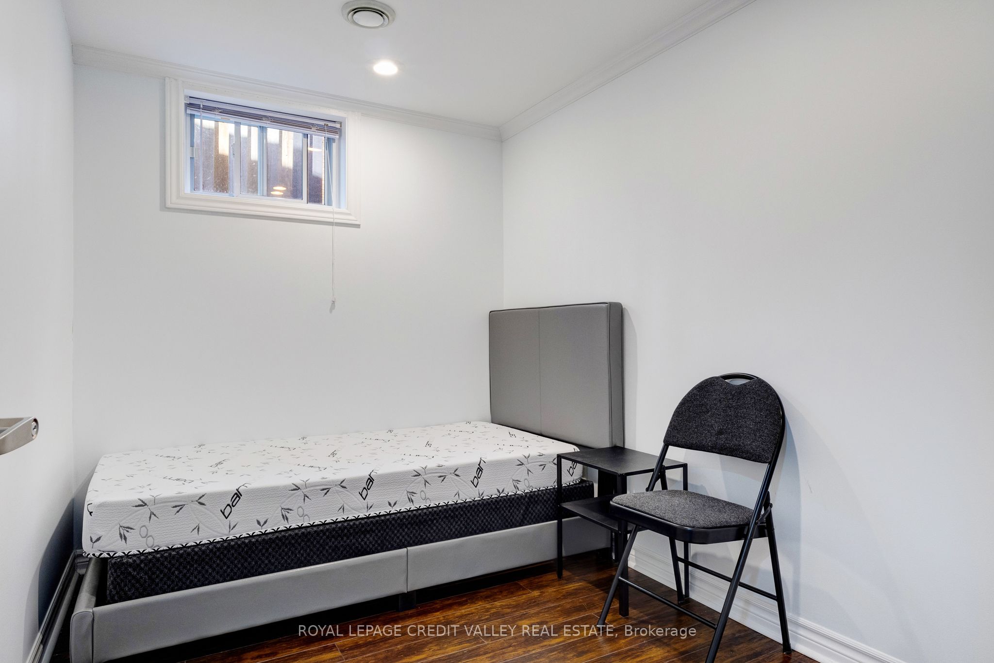 3212 Valmarie Avenue, #Basement