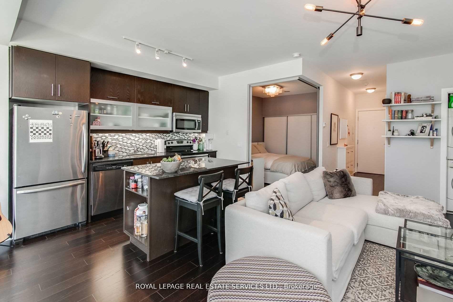 1 Bedroom Condo at 90 Stadium, Toronto For sale